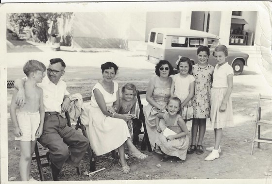 Benghazi1956- Val,Grandad,Gran,Wendy,Wendy'sBestfriendKay,Cousins- QueenElizabethIICoronationSchool