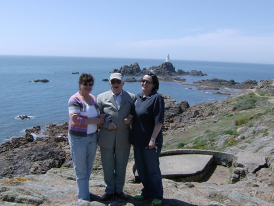 Jersey with friend Ali & Bianca (2008)