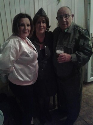 Debra with mum and dad 