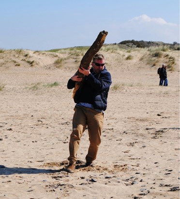 Beach cricket, Rock