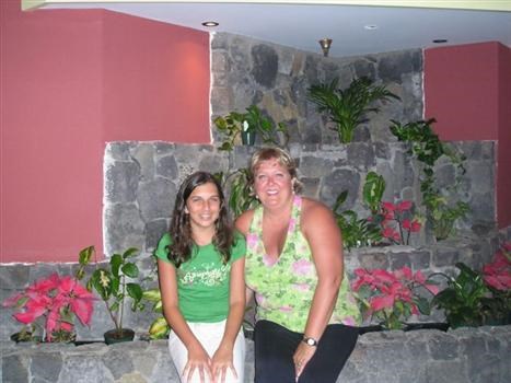 Sasha & Alison-Hawaii/2006