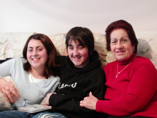 2003 - Mum with Liane and Jason