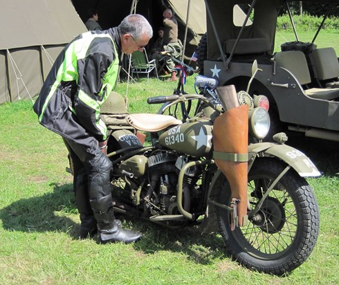 Combining the love for France and motorcycles at the D-Day celebrations
