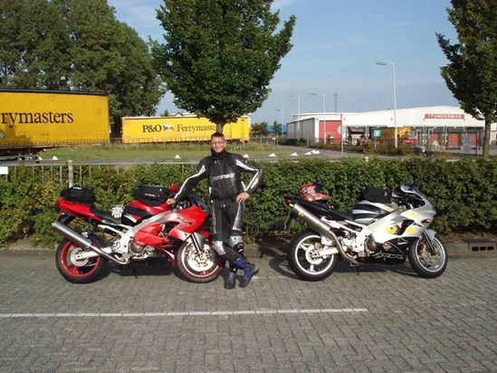 Tim waiting with me at the Rotterdam ferry port on the way back from the Nurburgring 2009