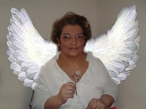 Amelia's 61st Birthday EDITED white angel wings 25.3.8 (13)