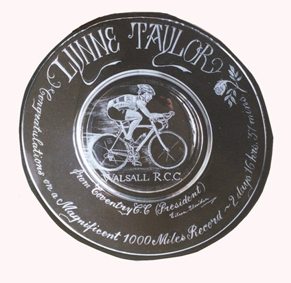 Glass engraving by Eileen for Lynne Taylor, who broke her 1000 miles record