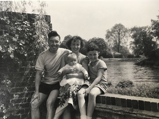 Ken, Eileen, Clive & Louise