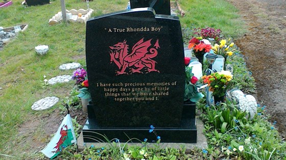 Johnn's headstone