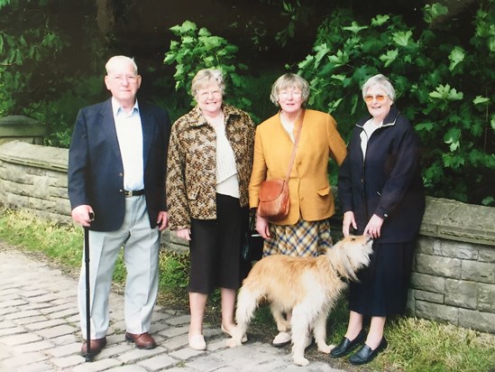 John Cross, Dorothy, Kathleen and Jane