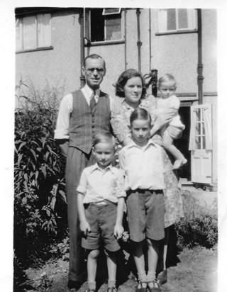 Graham, brothers and parents