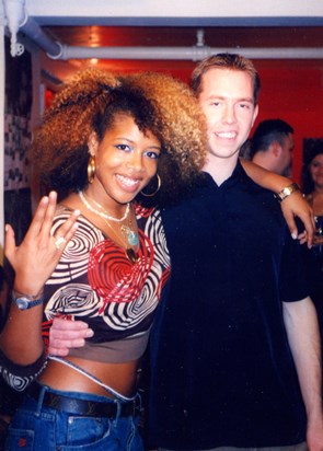 Oct 2001 Top Of The Pops - Paul with Kellis