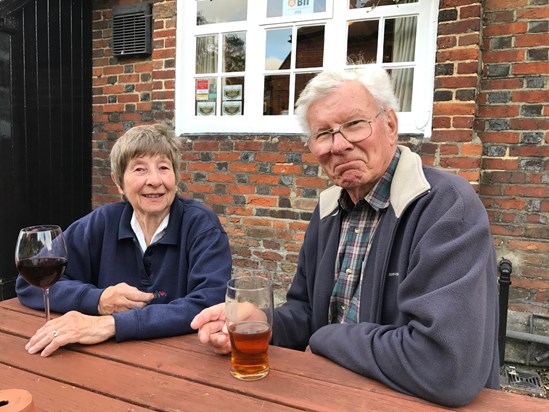 Chris & Cleo at pub in Weedon May 2017