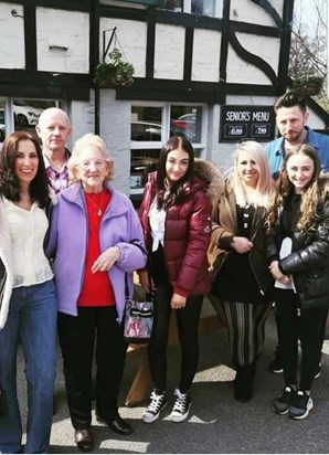 Maria, Barry, Peggy, Maria-Jane, Gemma, Jayda and James - At the Ring O'Bells