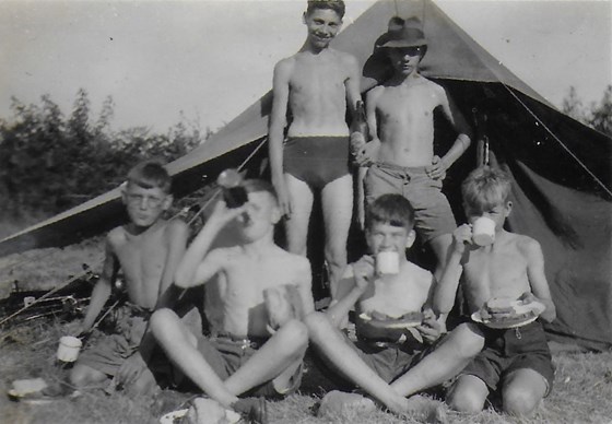 Llangattock Farm in Penpergwn in 1943 (front row drinking from bottle)