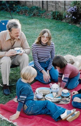 Tea in the Garden at Windmill Ave 1977