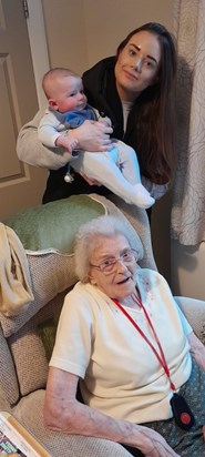 Meeting her latest great-grandchild Milo with his mum, her grand-daughter, Alice