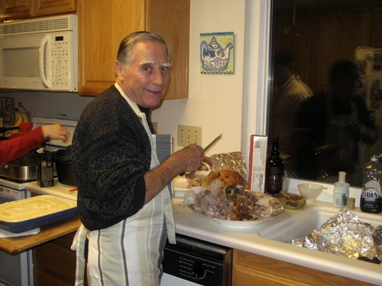 Thanksgiving 2009 - Best turkey carver ever