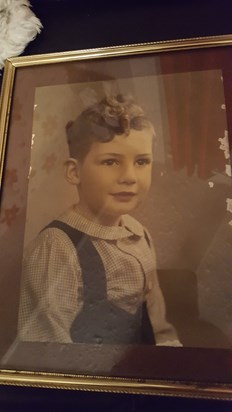 dad as a little lad.. bless his heart...xxxx