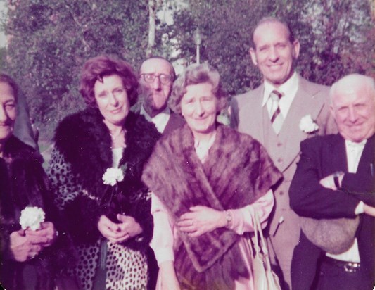 Unknown, Lily, Les, Rose, Ron, Billy Wakefield