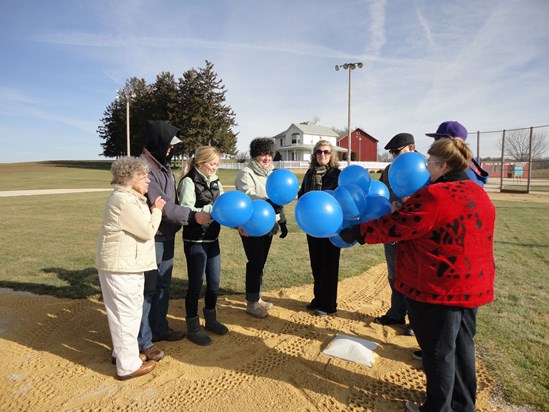 Balloon release at Field of Dreams in Dyersville IA  - Ty's grandma Mary, aunts, uncle and cousins