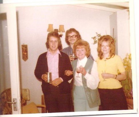 Gordon, Malcolm, Joyce Jackie