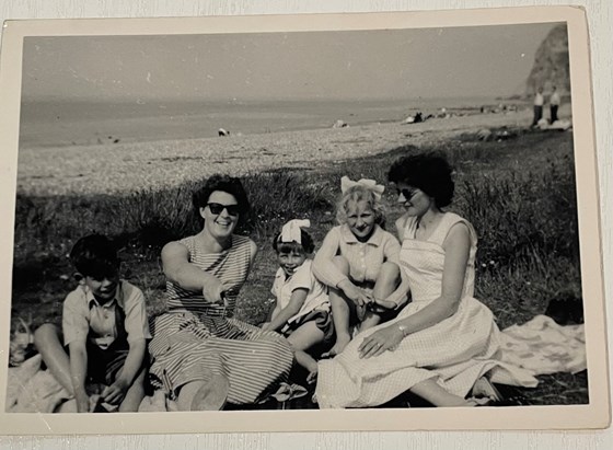 Peter, Sheila, Paula, Janet and Beryl having some fun.