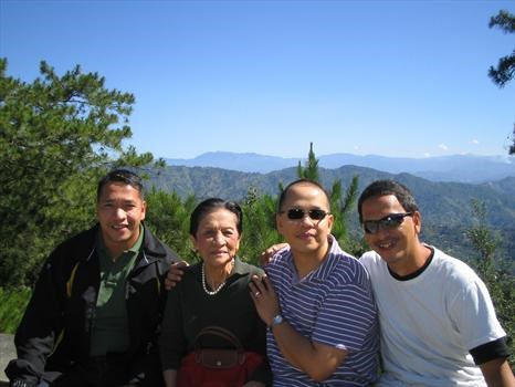 Moben, Mommy and Kingsley, Baguio, Jan 2008