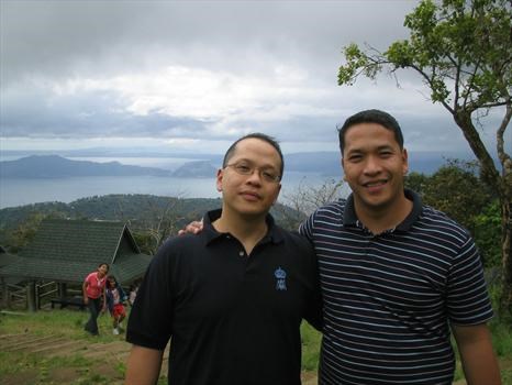 With younger brother, Moben at Tagaytay 2006