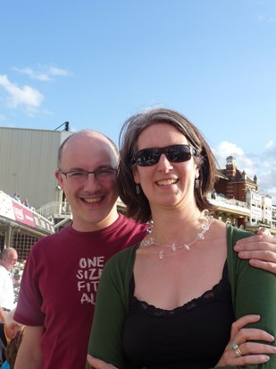 Bobby and Katie at The Ashes 2009