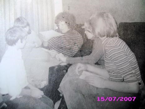Mam with Me, Kerry Diane & Graeme
