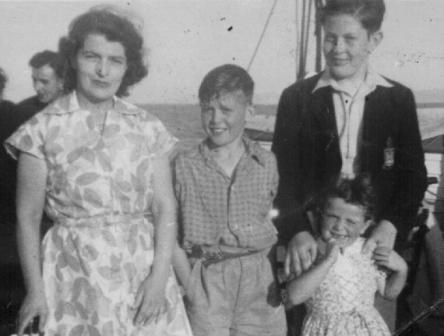 1953, Michael far right age13 