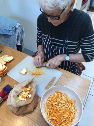 making marmalade a January task