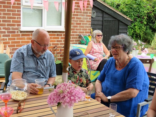 Ade, Herbie, Sue & Kate   Friston (DJ)