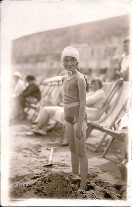 Denise in August 1930 on the beach at Cliftonville