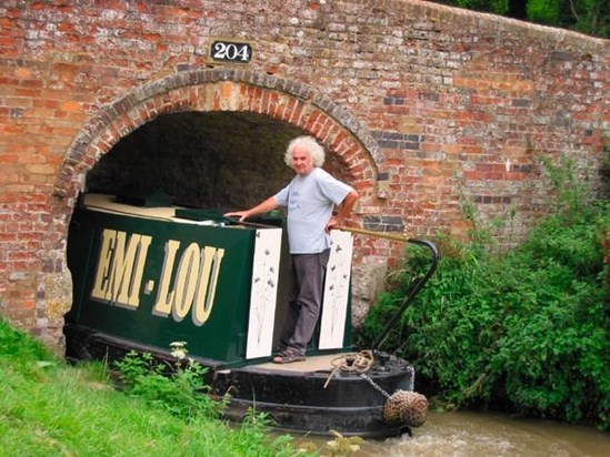 Patrick boating the English canals on "Emi-Lou"