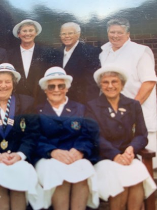 Oulton Broad ladies bowls club