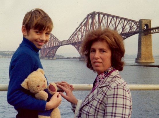 Teddy at Forth Rail Bridge 73