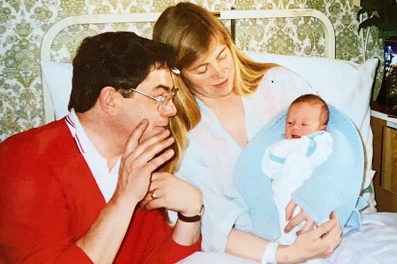 Robert & Marion Viles with newly born son William Viles