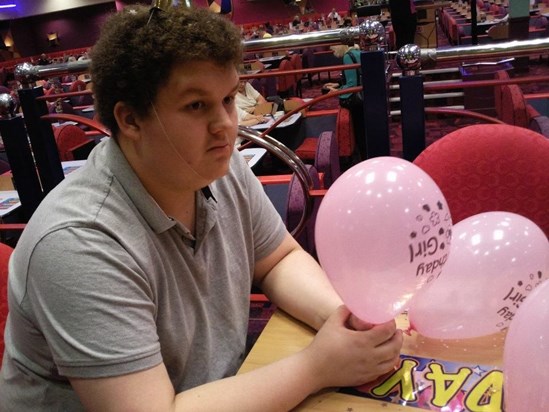 this was on my birthday, and you bloomin won 10 pound and put it in your pocket lol