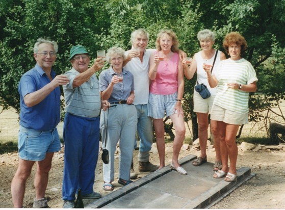 Barry,Averil and friends at Pennybank 1996 workparty celebrations
