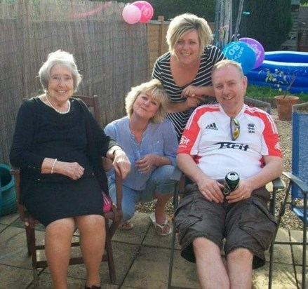 Mum,Denise,vicky and Terry