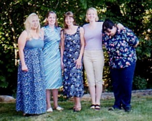 Katherine, Elizabeth, Laura, Barbara, and their mom Joan.