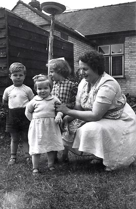 Mum, Kay, Chris, Helen 1953
