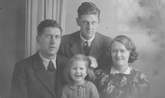 John Rowland & Elsie Brunton with John Graham & Wendy29 Dec 1942