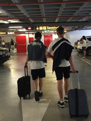 Zach & Kane leaving Spain, I cried!