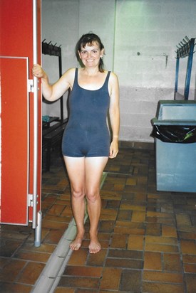 Mum going for her first swim after spinal cancer (she was told she wouldn't walk again)