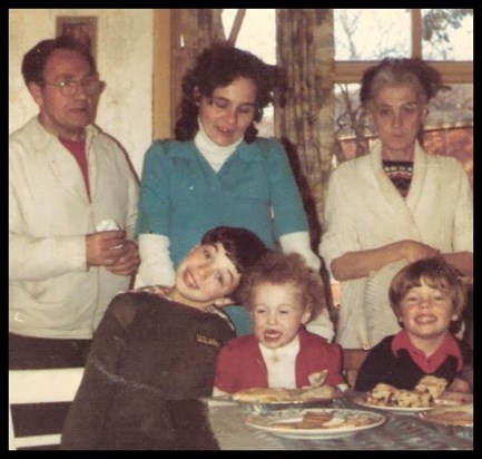 mum & geraldine with the family