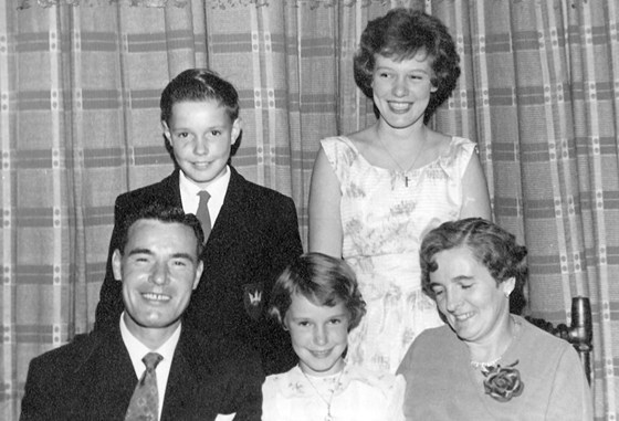 Mum Dad Maureen Colin Jen 1958
