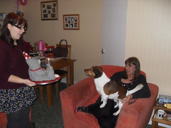 Mum loved her 60th Birthday cake