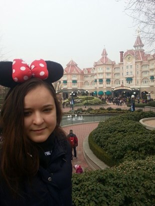 Happy time in Disneyland